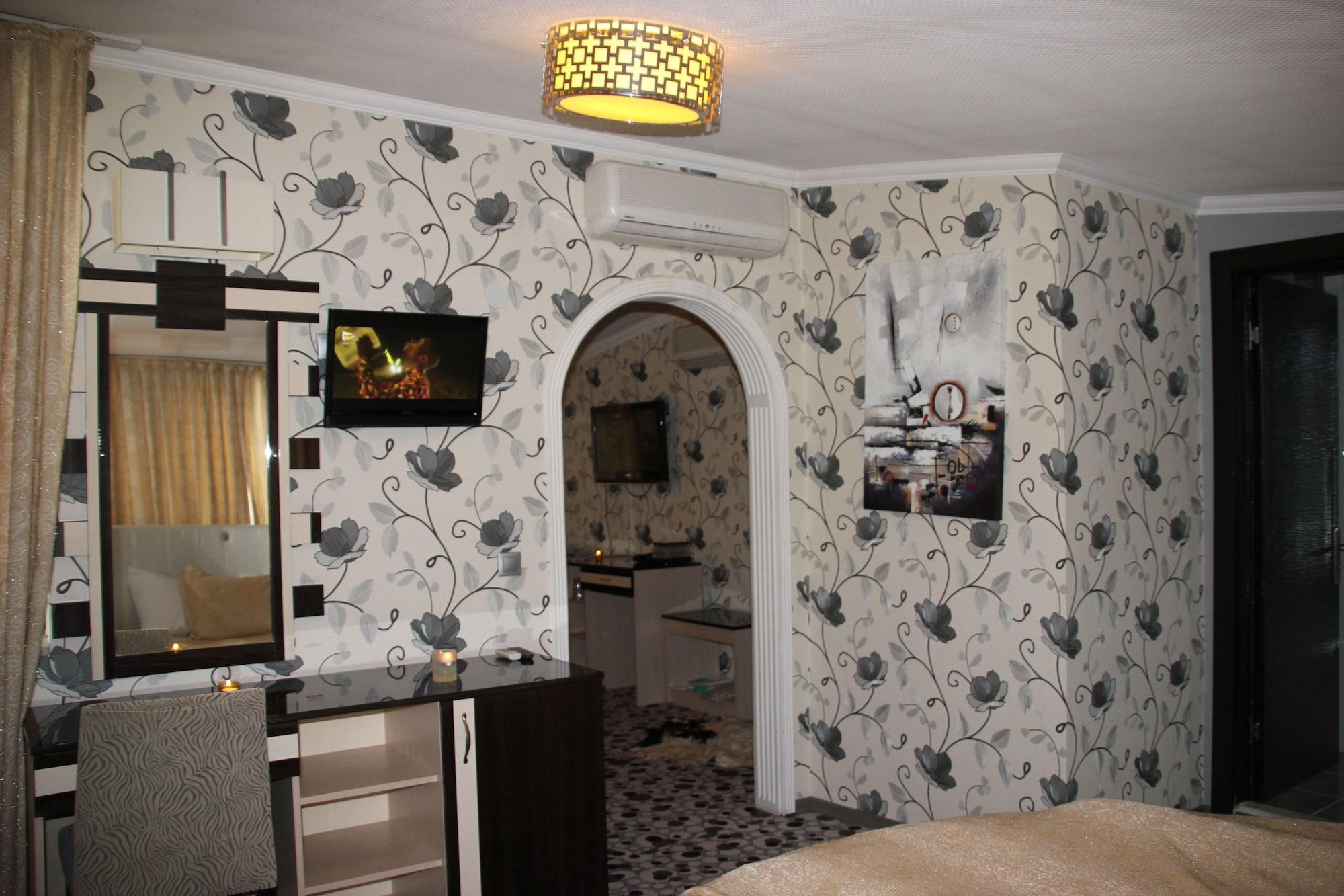 Risiss Hotel 2*