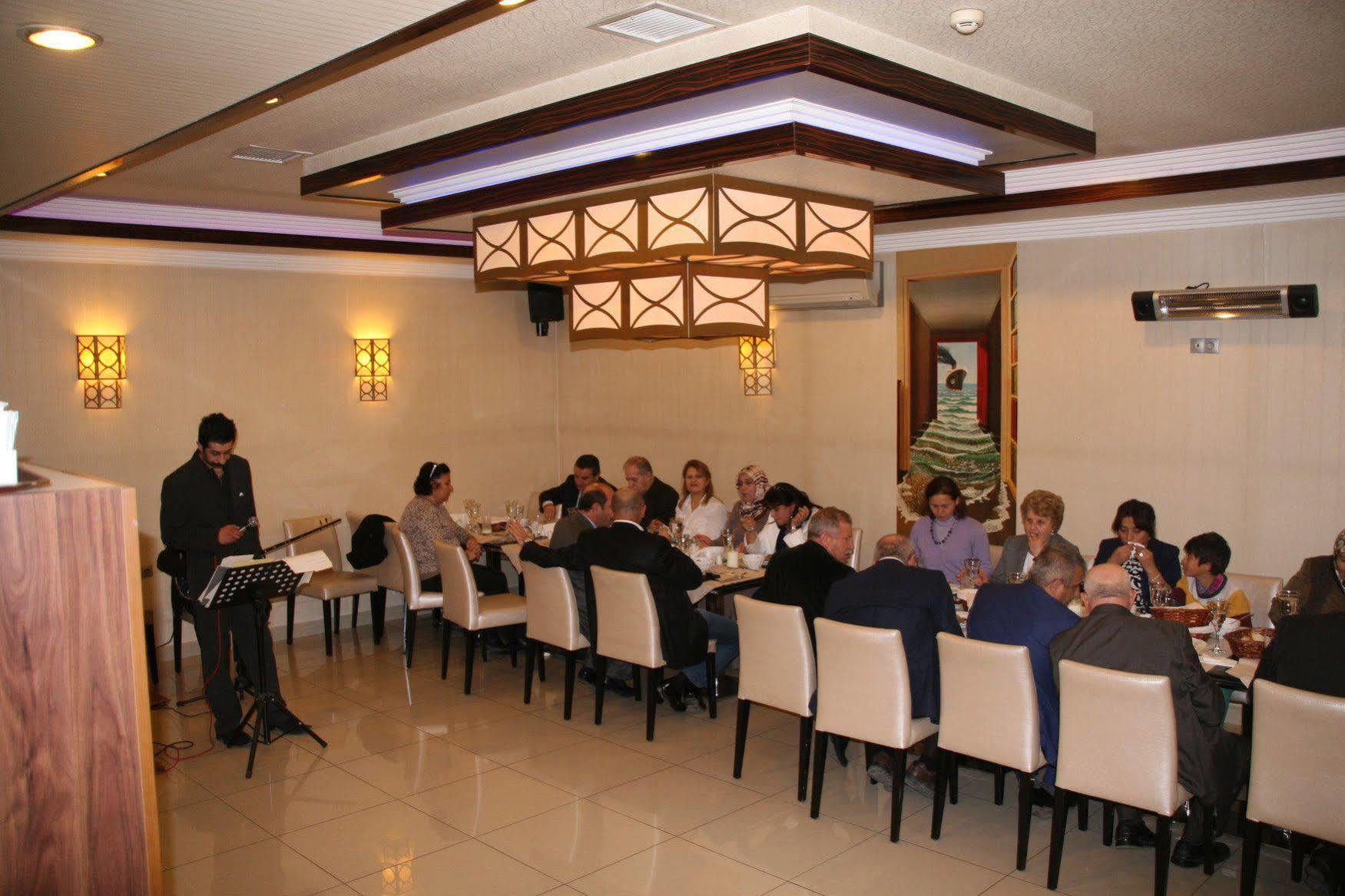 Risiss Hotel 2*