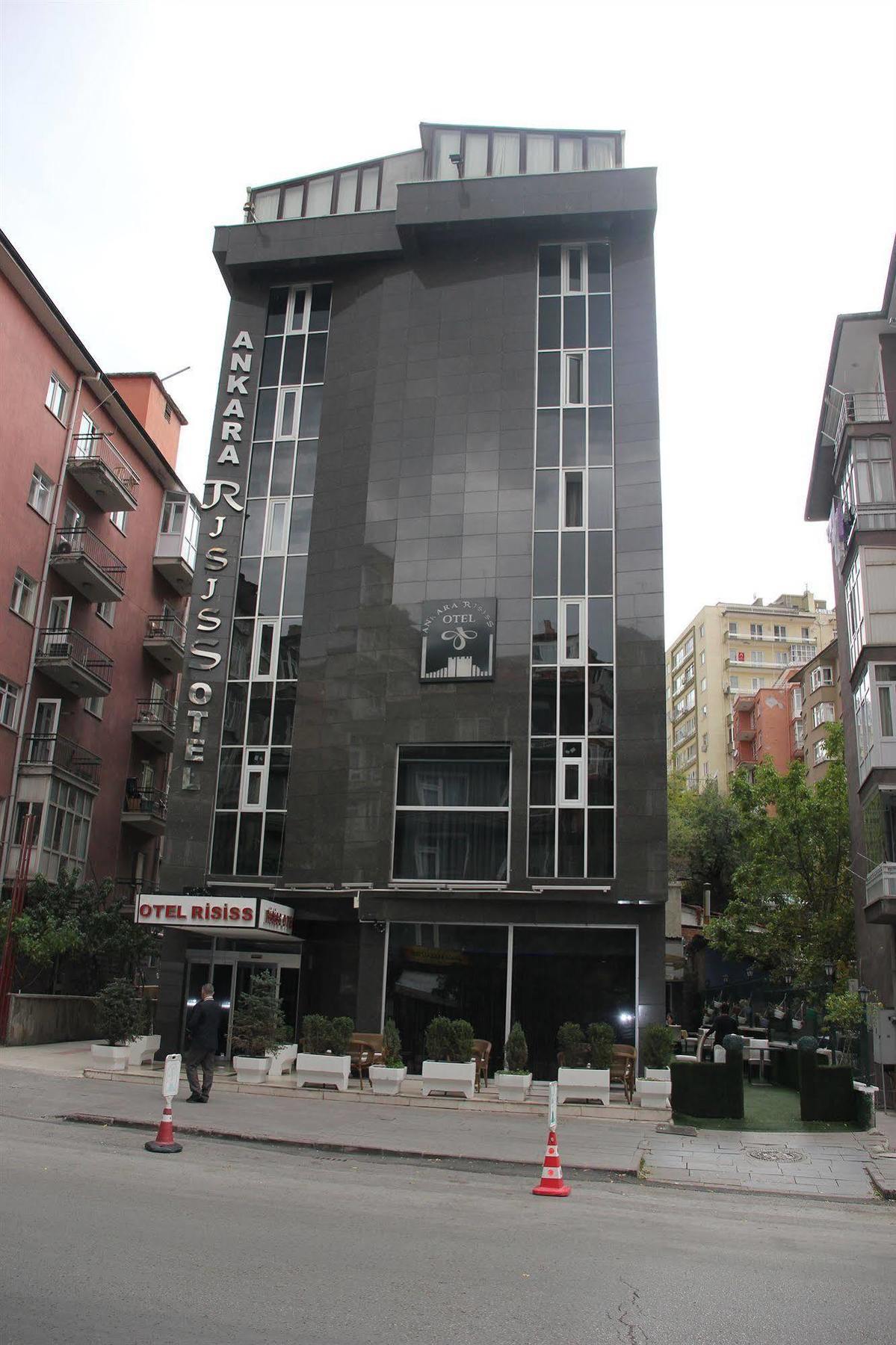 Hotel Risiss 2*