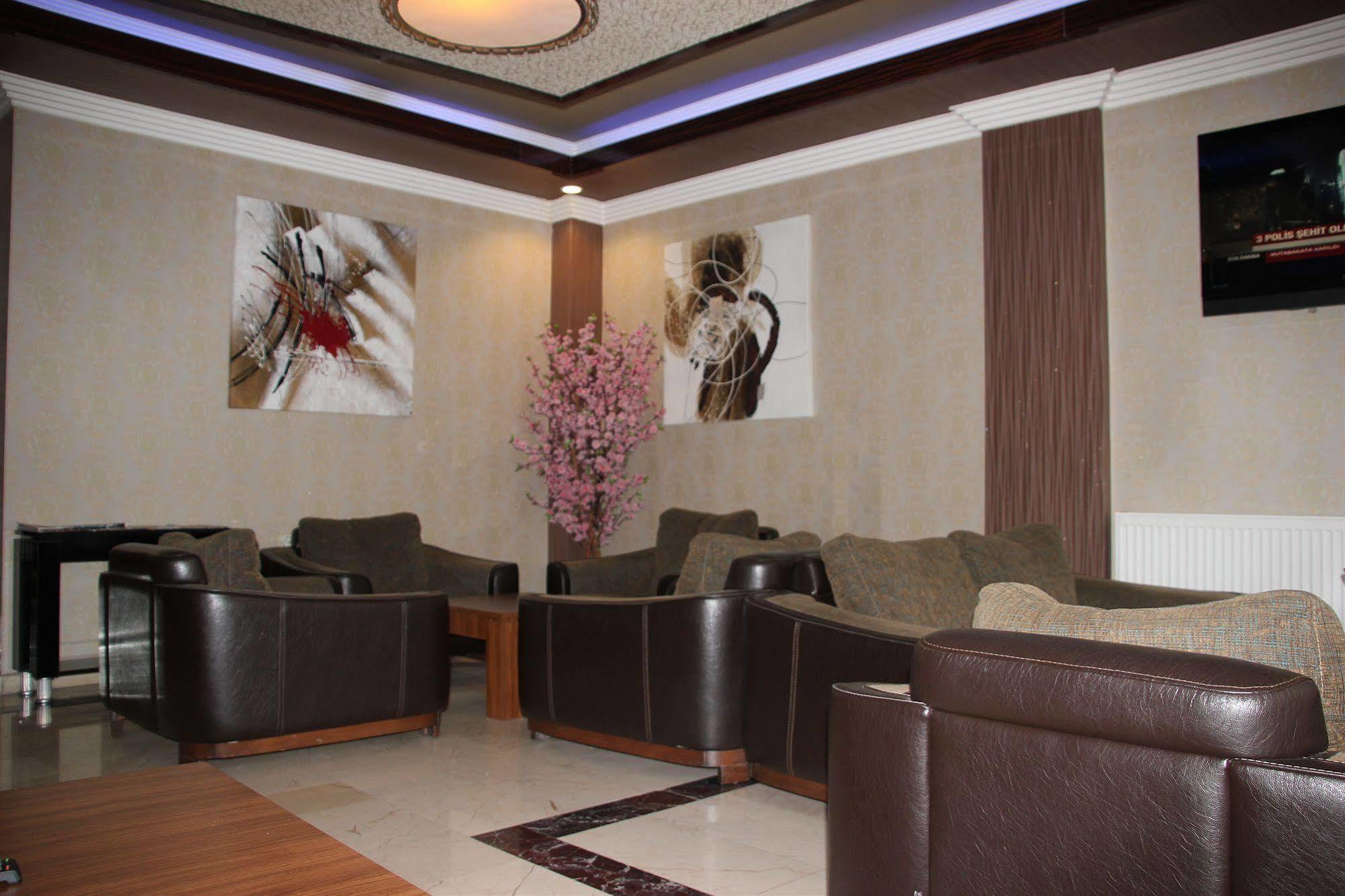 Risiss Hotel