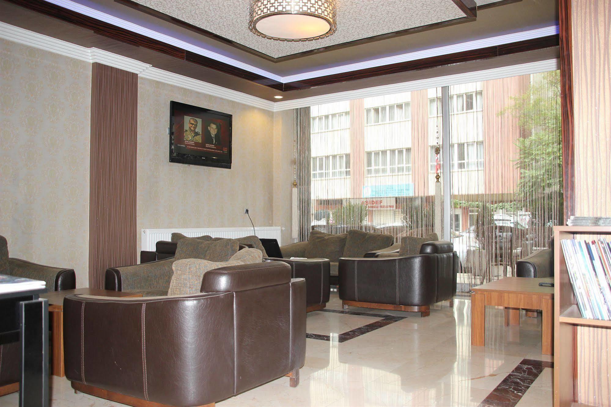 Risiss Hotel 2*